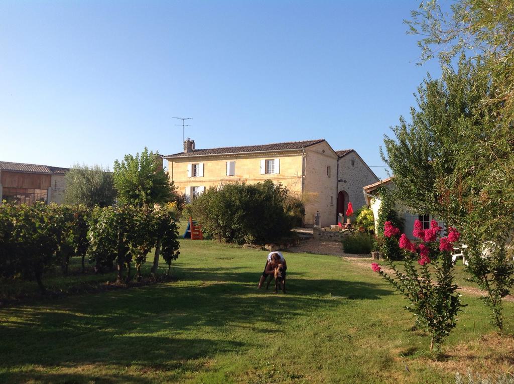 Chateau Nardou Hotel Saint-Sulpice-et-Cameyrac Buitenkant foto