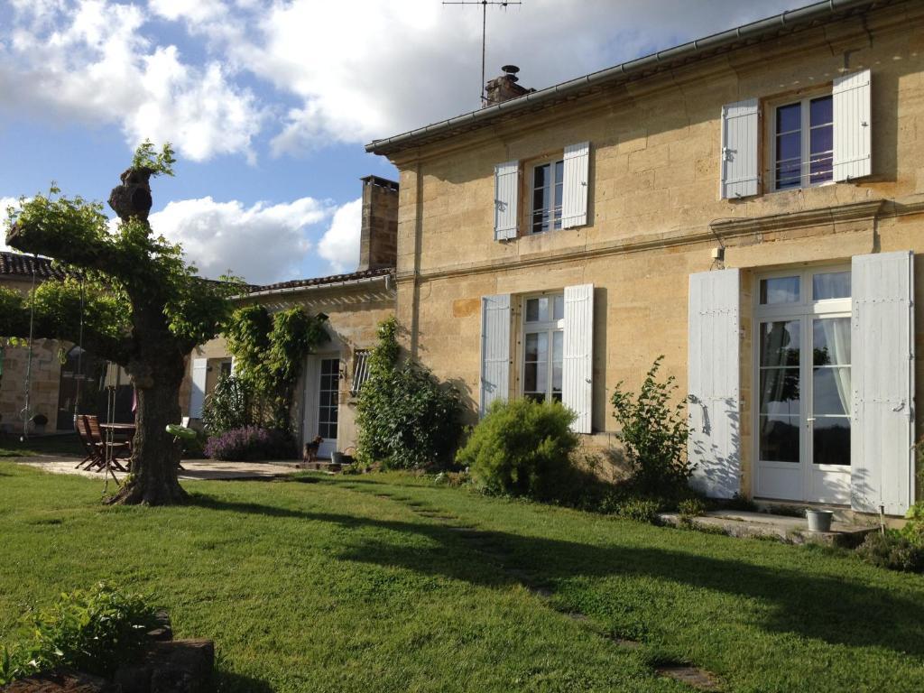 Chateau Nardou Hotel Saint-Sulpice-et-Cameyrac Kamer foto