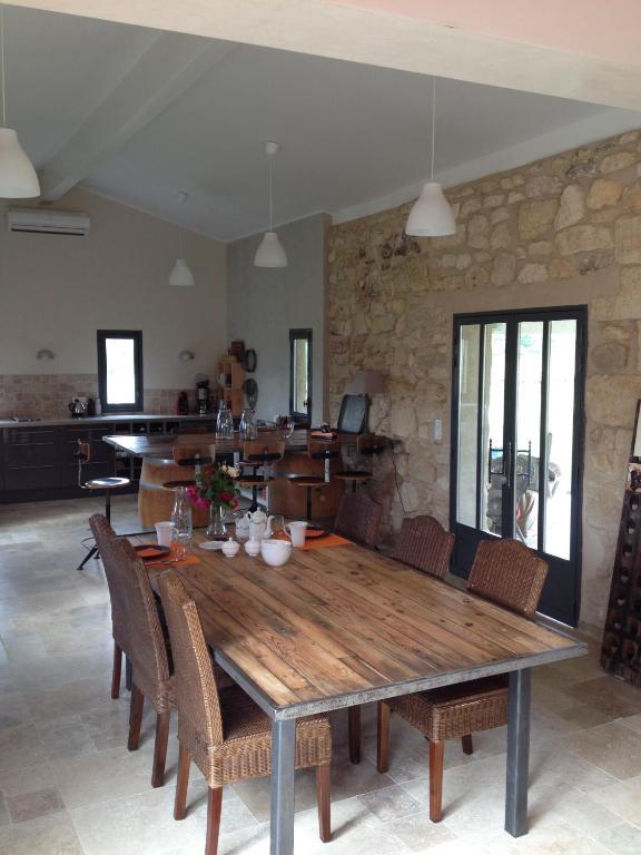 Chateau Nardou Hotel Saint-Sulpice-et-Cameyrac Buitenkant foto