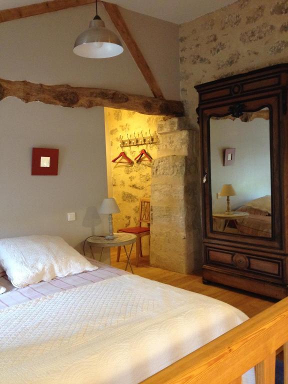 Chateau Nardou Hotel Saint-Sulpice-et-Cameyrac Buitenkant foto